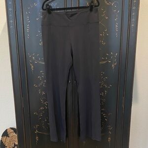 Athleta Delancey Flare Women's Black Pants size XL